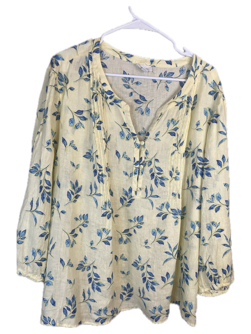 Soft Yellow J Jill Linen Floral Pintuck Peasant Blouse with Blue Leaf Print